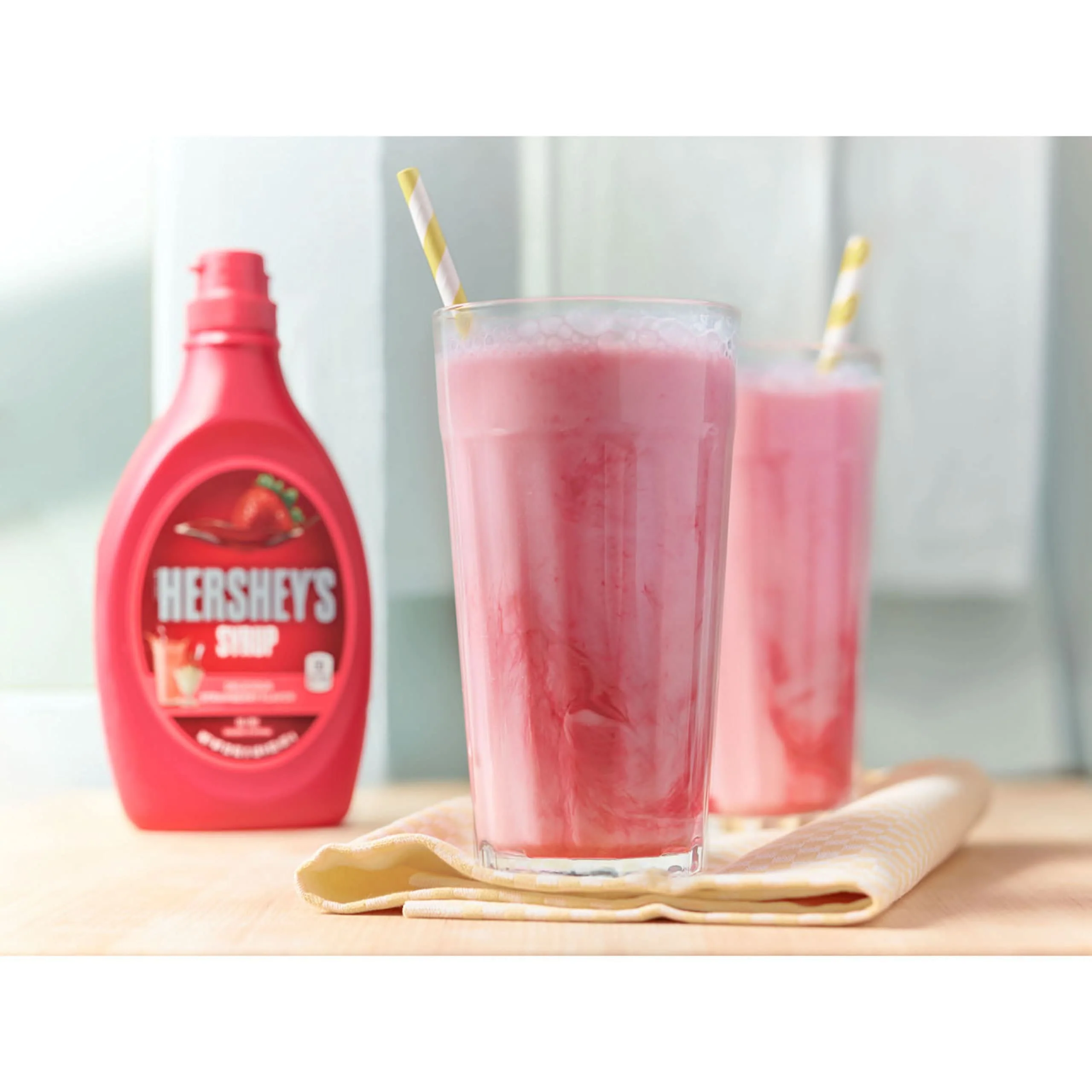 Hersheys Syrup Strawberry 623 g - Erdbeer Sirup - Image 4